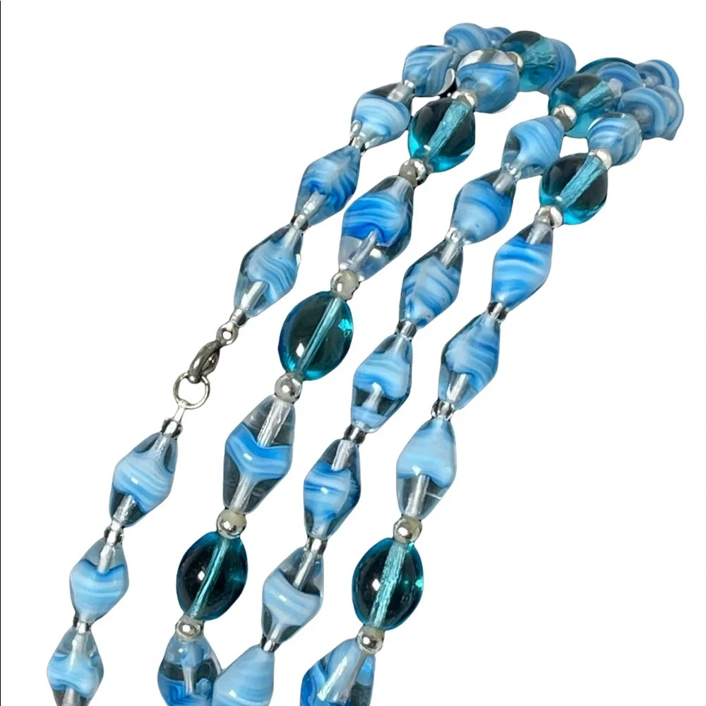 Vintage Italian Murano glass bead necklace blue sky blue - Picture 5 of 6